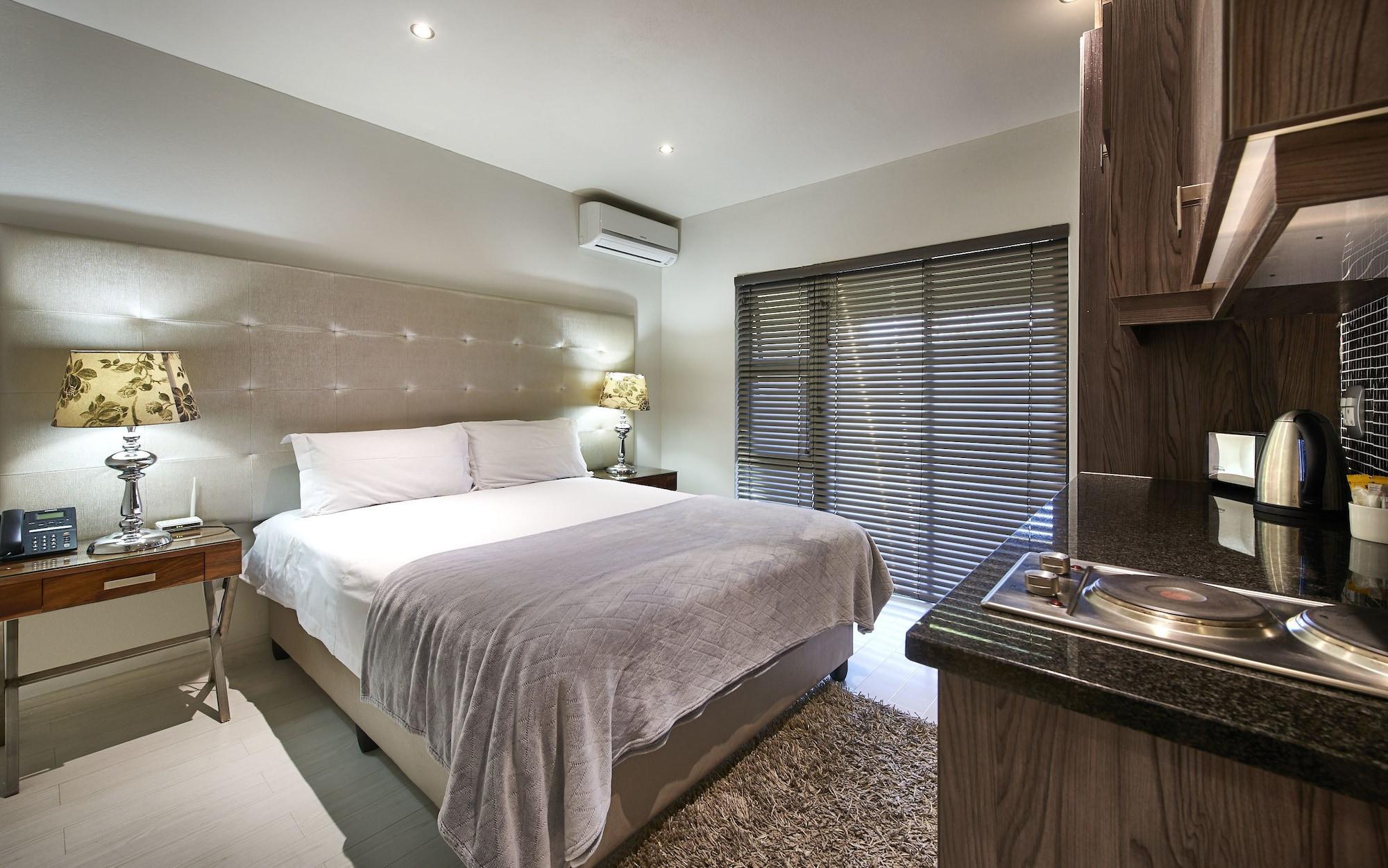 Dynasty Forest Sandown Self Catering Hotel Johannesburg Dış mekan fotoğraf